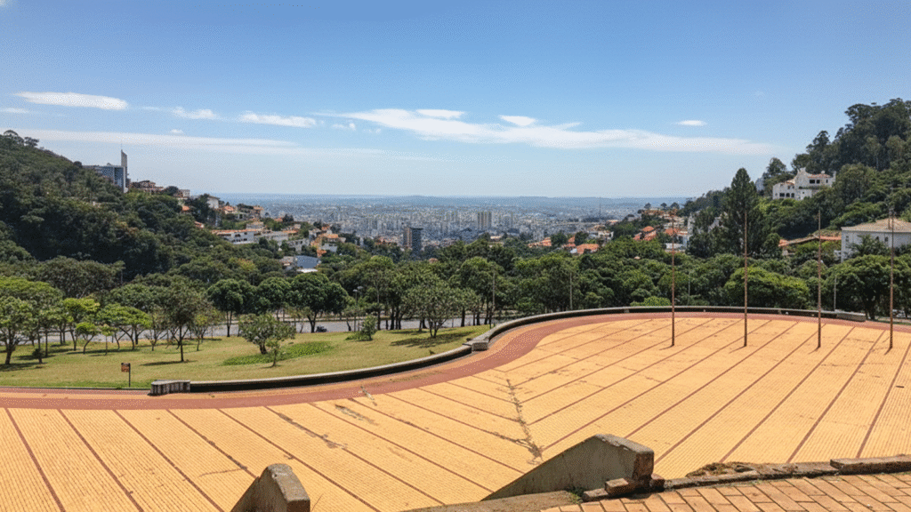 Praça do Papa em Belo Horizonte: história, beleza e o melhor lugar para apreciar a cidade