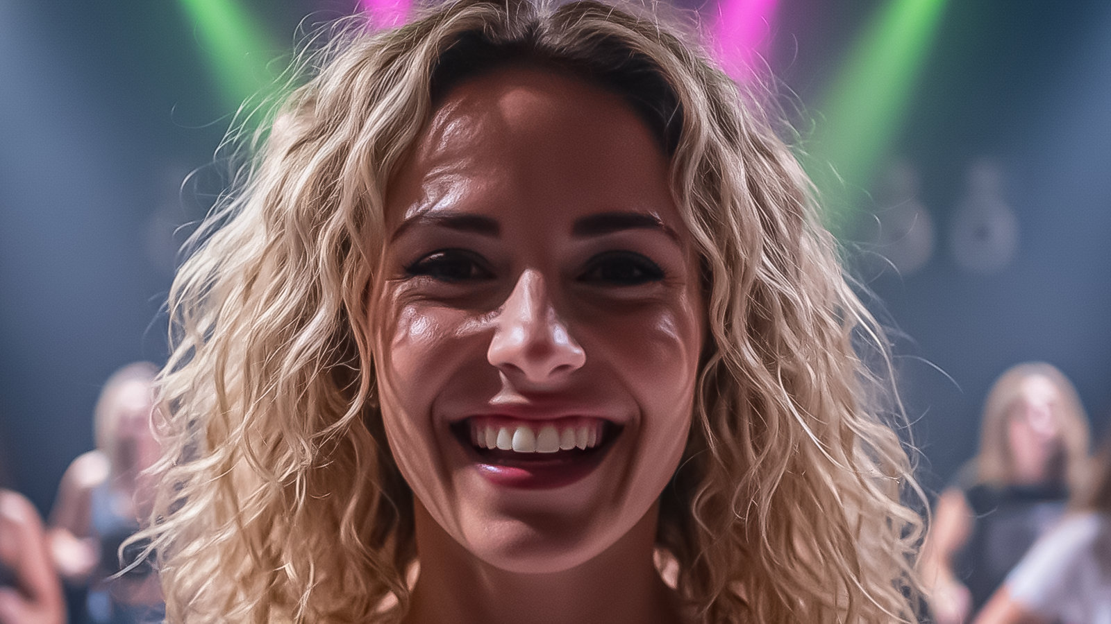 WE LOVE 90s & 2000s em Curitiba: A Noite Mais Nostálgica do Ano