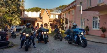 BELA VISTA PARQUE HOTEL RECEBE CUSTOM BIKE DAY