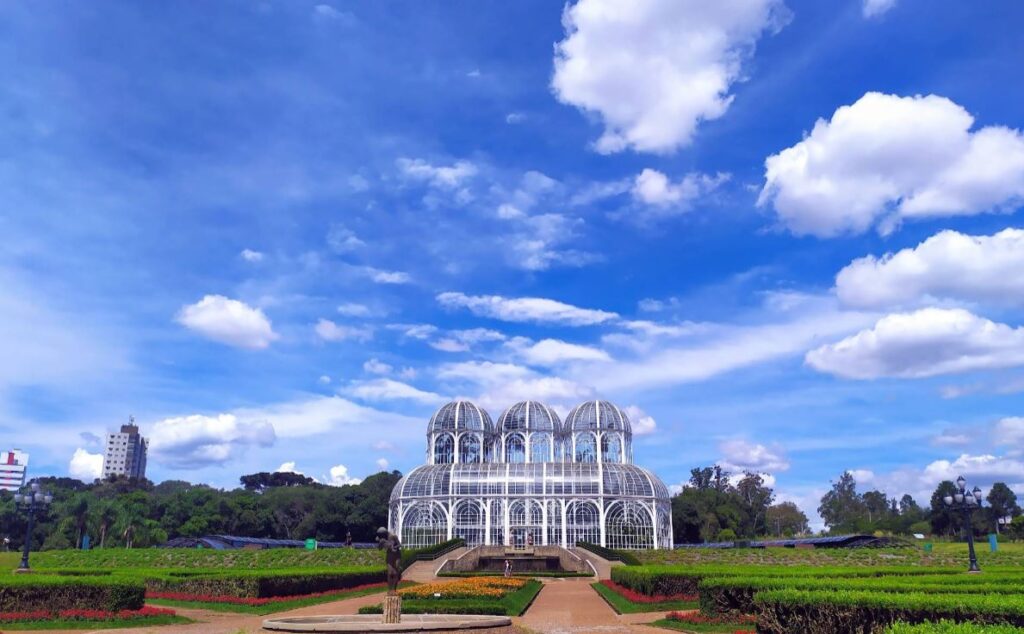 Verão em Curitiba - experiências, cultura e lazer em uma cidade surpreendente