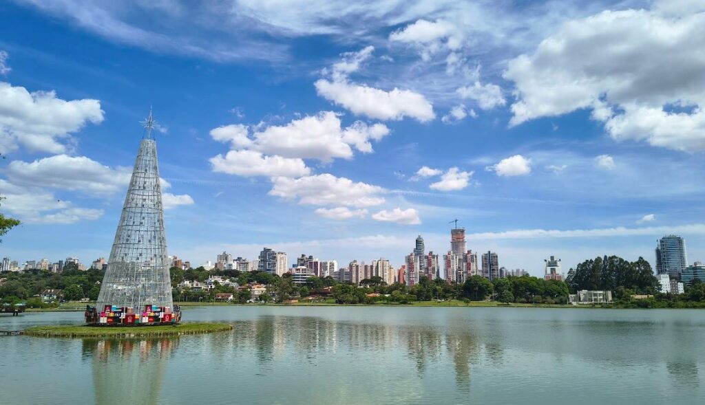 Parque Barigui em Curitiba - Natureza, Arquitetura Urbana e a Experiência Completa de Hospedagem no CHA Prime Hotel