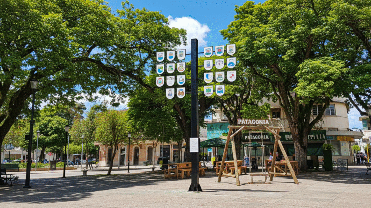 Praça Dr. Blumenau: história e cultura no coração da cidade